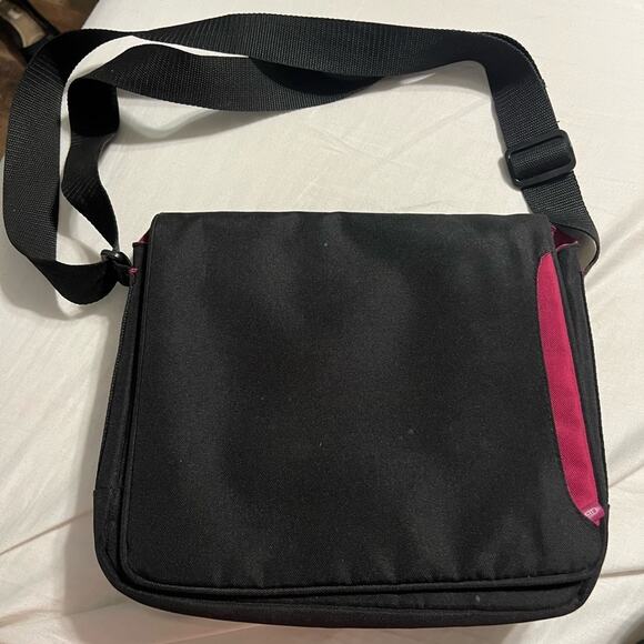 Woman’s Black and Pink Tablet Tote - Picture 1 of 8